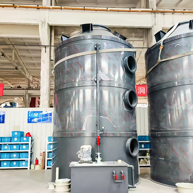 Menara semprotan PVC